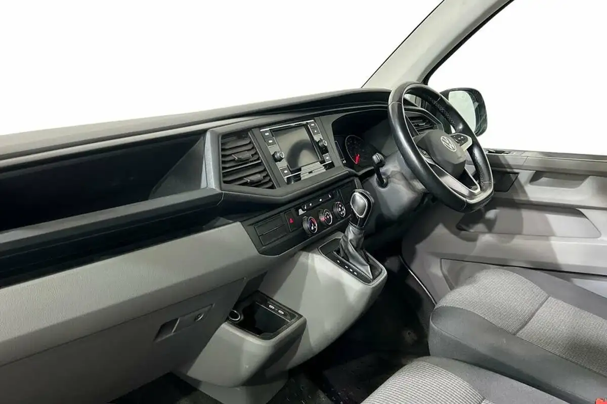 2021-volkswagen-transporter-e-abt-etransporter-lwb-panel-van-big-10