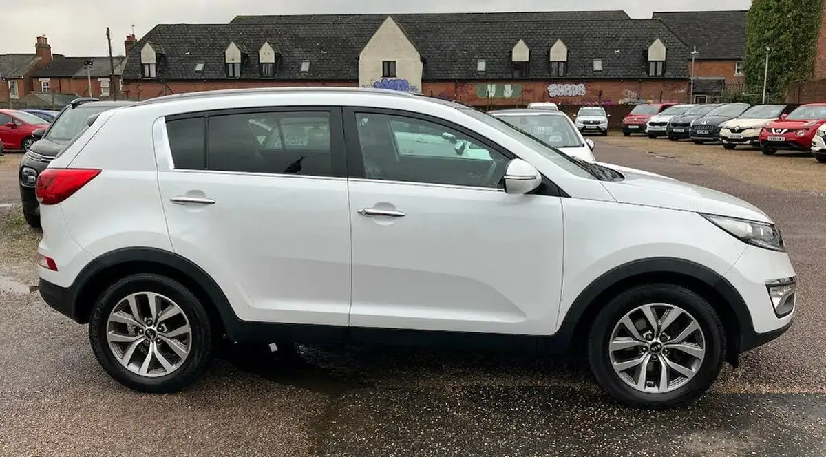 2014-kia-sportage-16-2-133bhp-isg-big-1