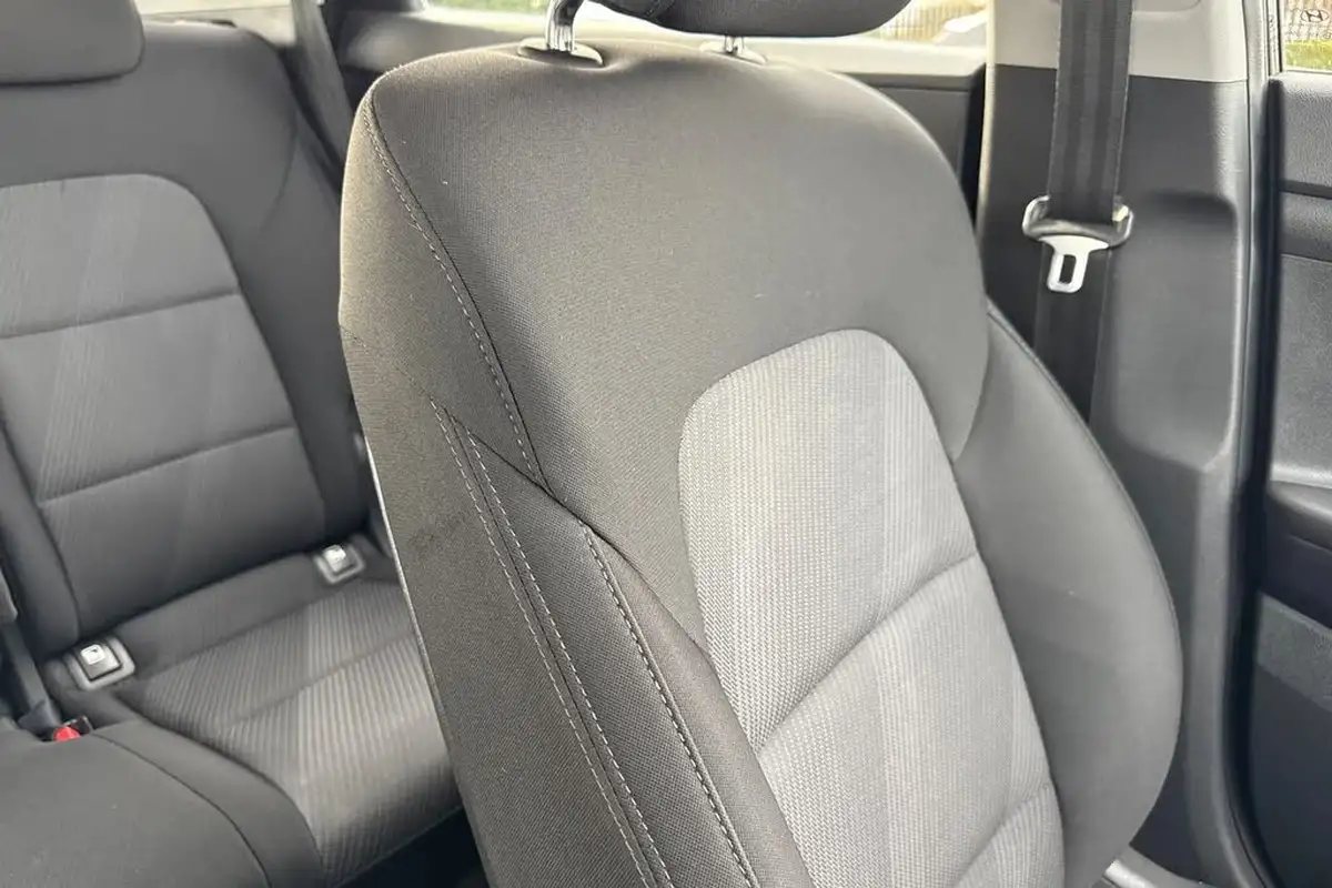 2018-hyundai-tucson-16-gdi-s-connect-big-56