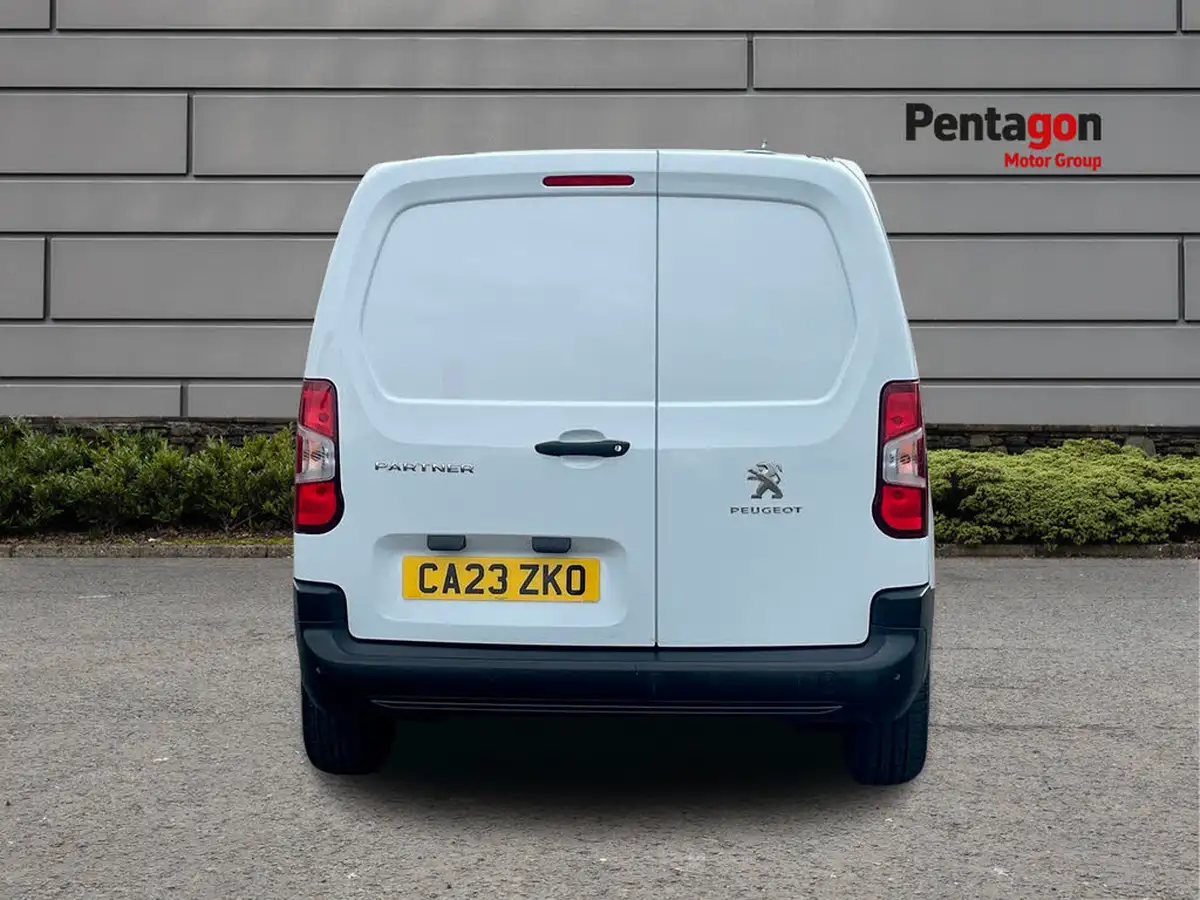 2023-peugeot-partner-15-bluehdi-1000-professional-premium-100pseu6d-ss-big-13