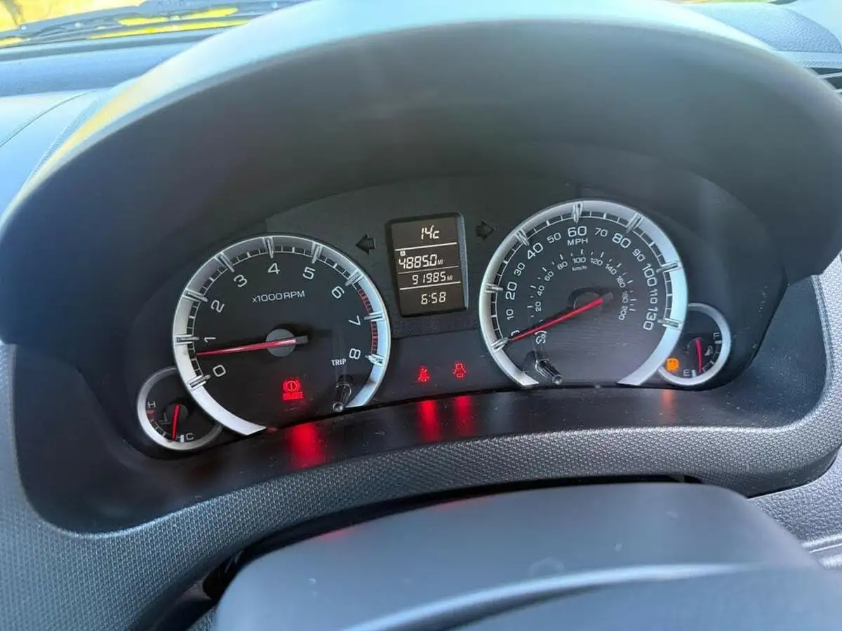 2013-suzuki-swift-12-sz3-93bhp-3d-big-9