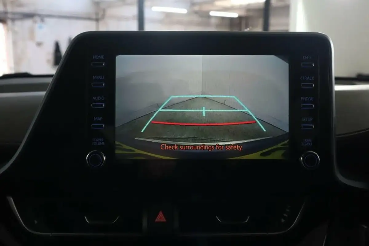 2021-toyota-c-hr-18-vvt-i-design-big-41