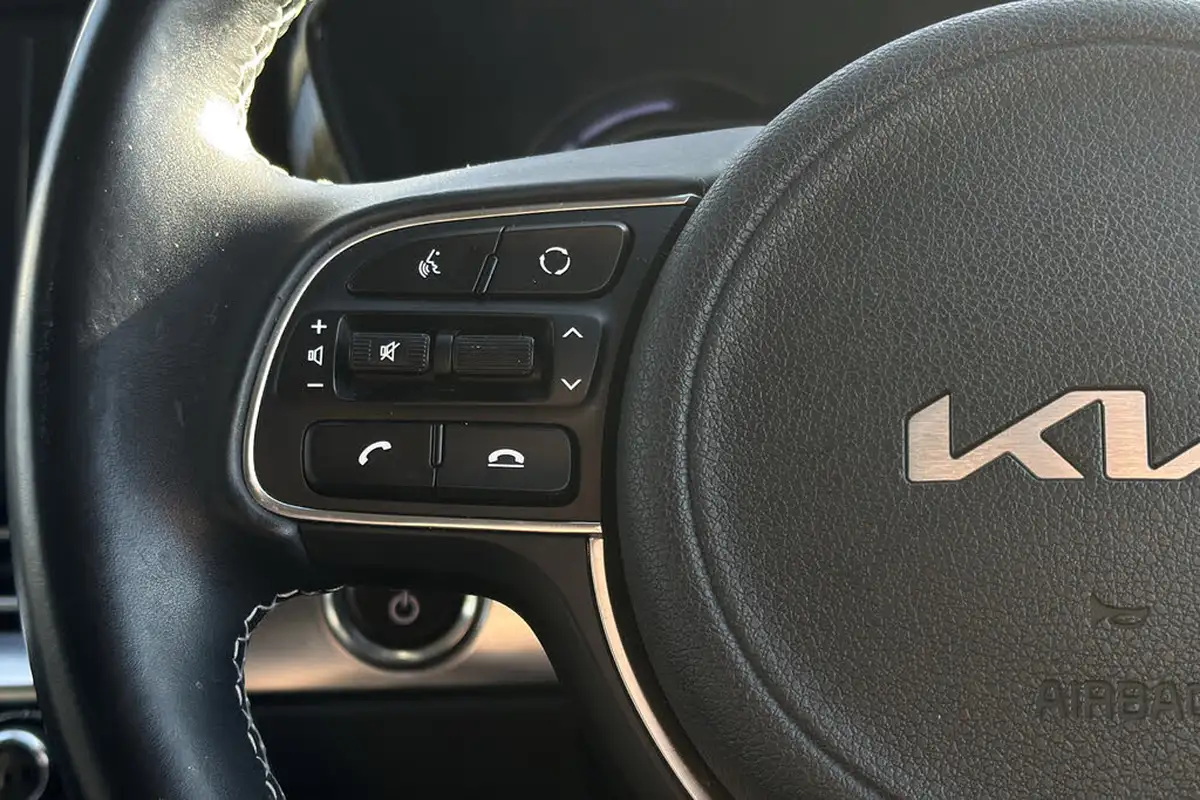 2021-kia-e-niro-ev-2-64-big-15