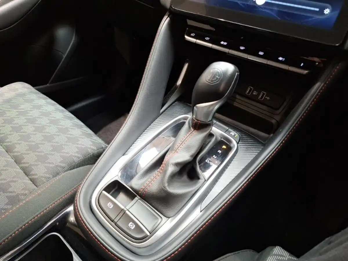 2021-mg-zs-suv-10t-gdi-excite-big-13