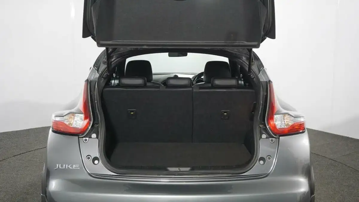 2018-nissan-juke-12-dig-t-n-connecta-ss-big-19