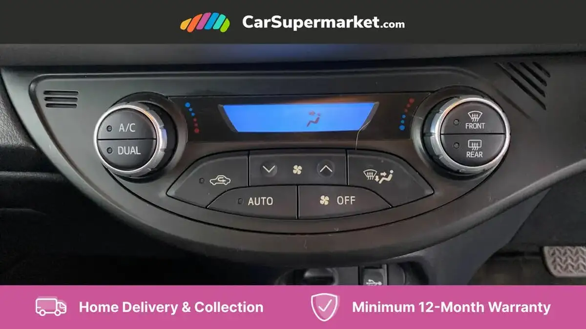 2019-toyota-yaris-15-vvt-i-icon-tech-98bhp-hybrid-1497cc-e-cvt-big-25