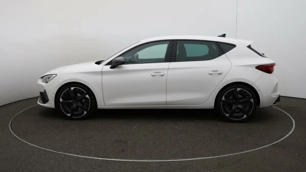 2023-cupra-leon-nf-20-tsi-vz3-300ps-hatchback-big-62