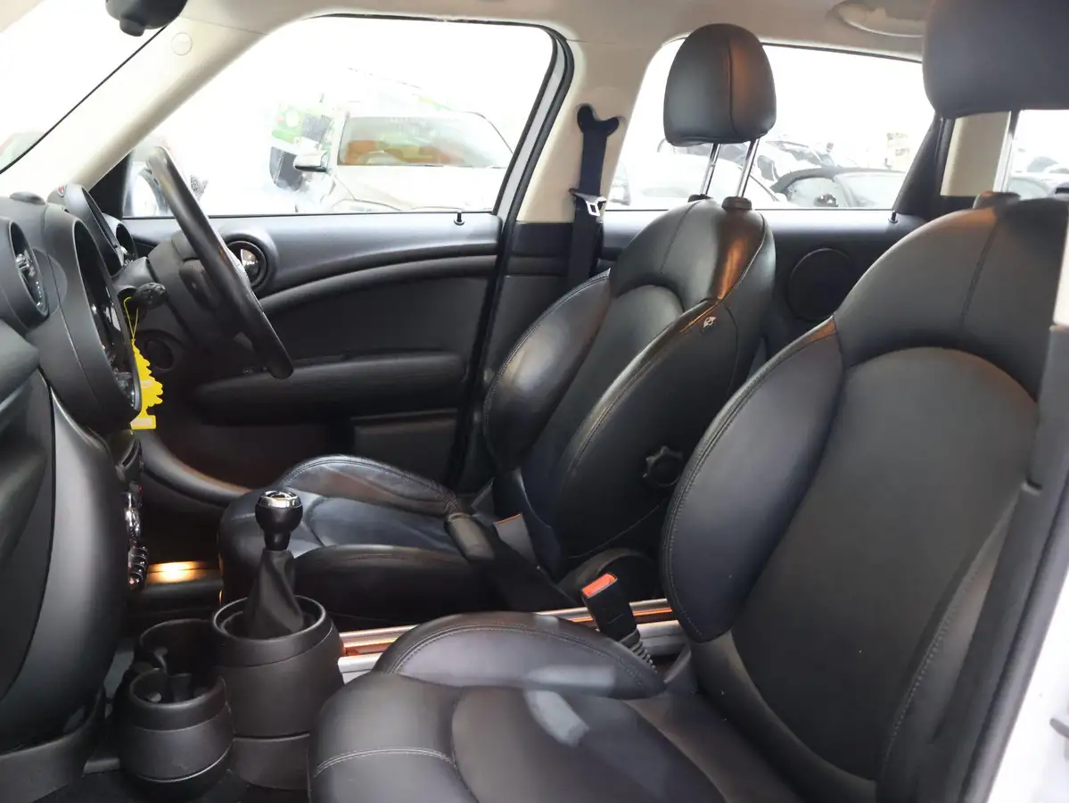 2015-mini-countryman-20td-cooper-sd-143bhp-all4-big-12