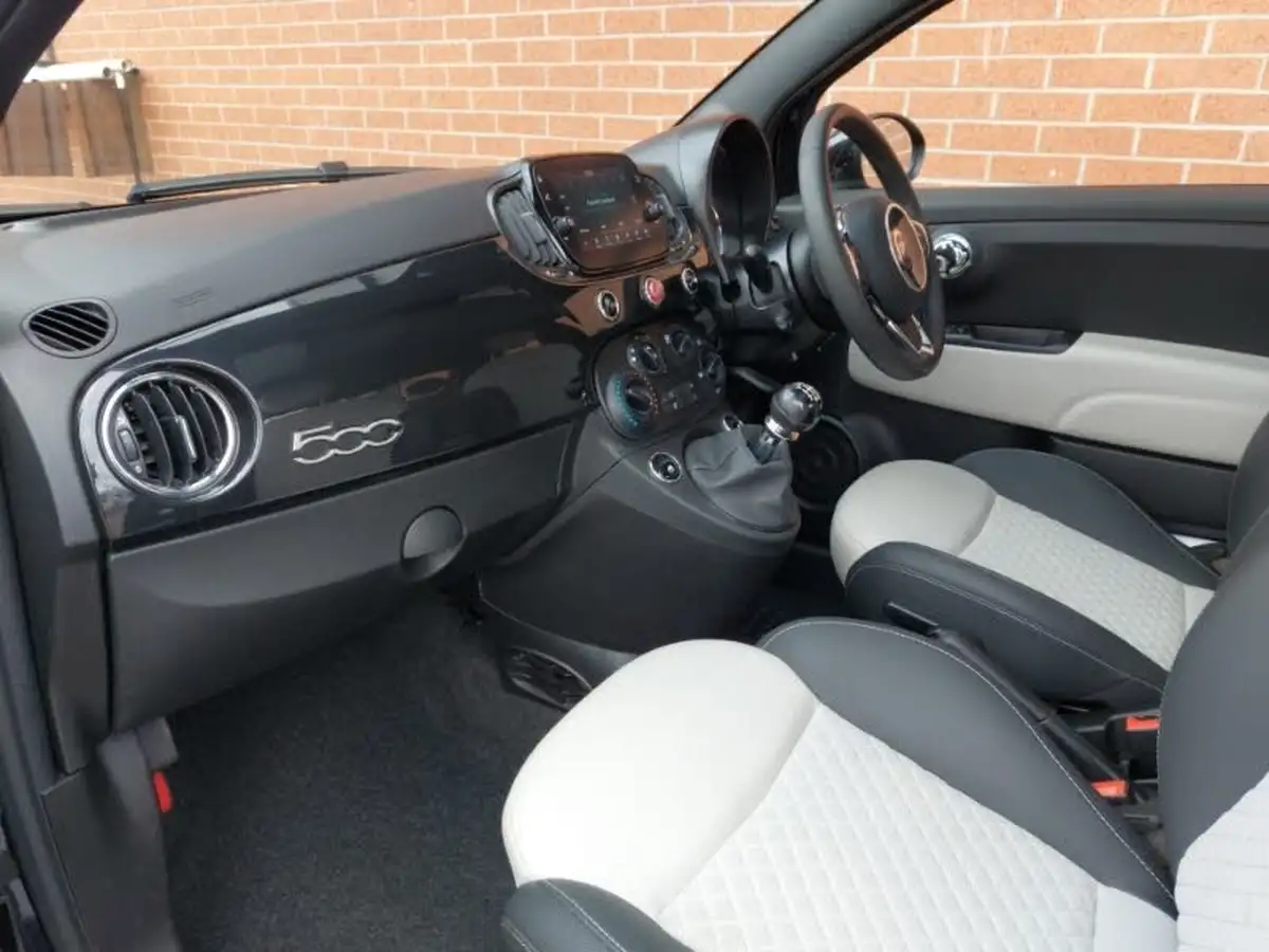 2021-fiat-500-10-dolcevita-big-4