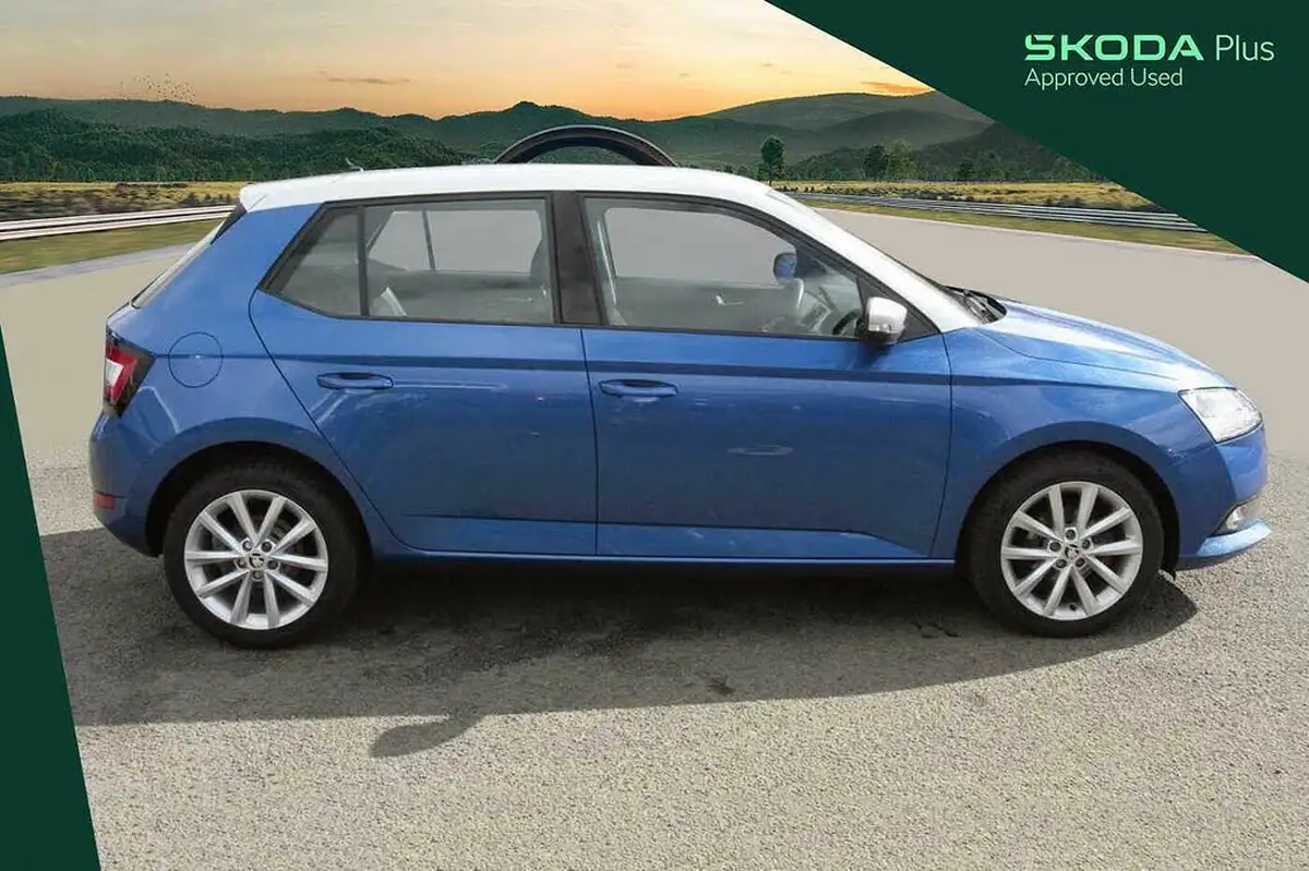 2020-skoda-fabia-10-tsi-colour-edition-big-3
