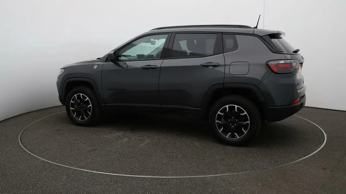 2023-jeep-compass-13-gse-trailhawk-big-42