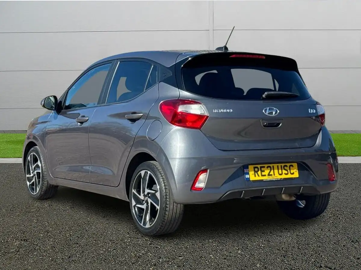 2021-hyundai-i10-10-premium-big-4