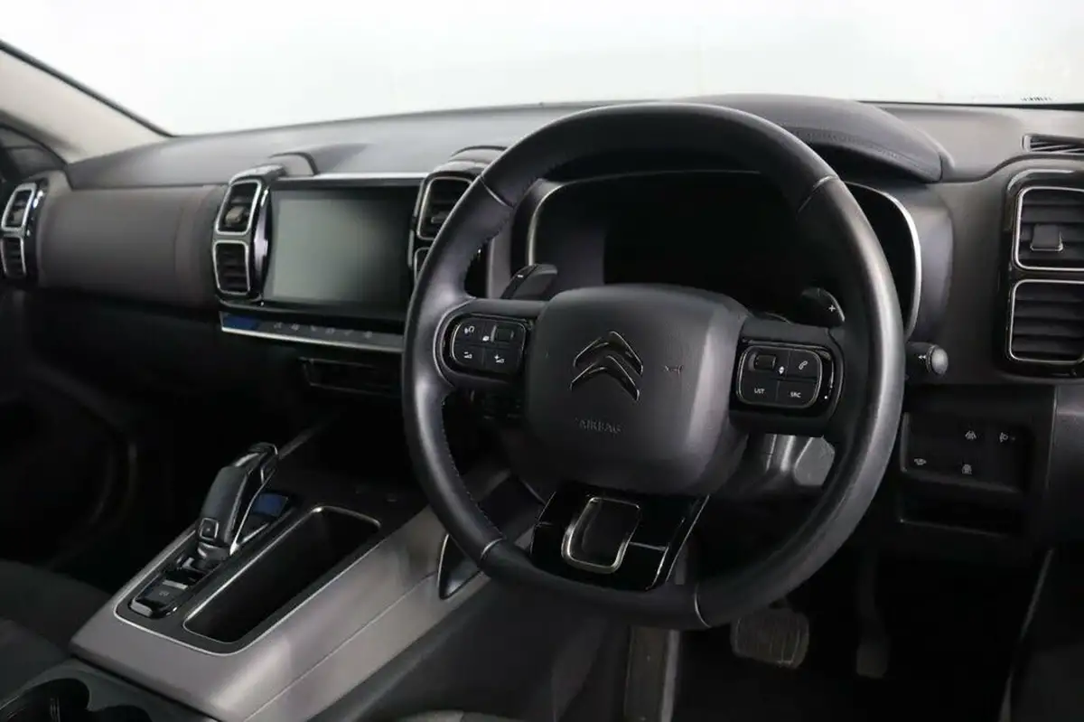2020-citroen-c5-aircross-15bluehdi-flair-eat8-big-20
