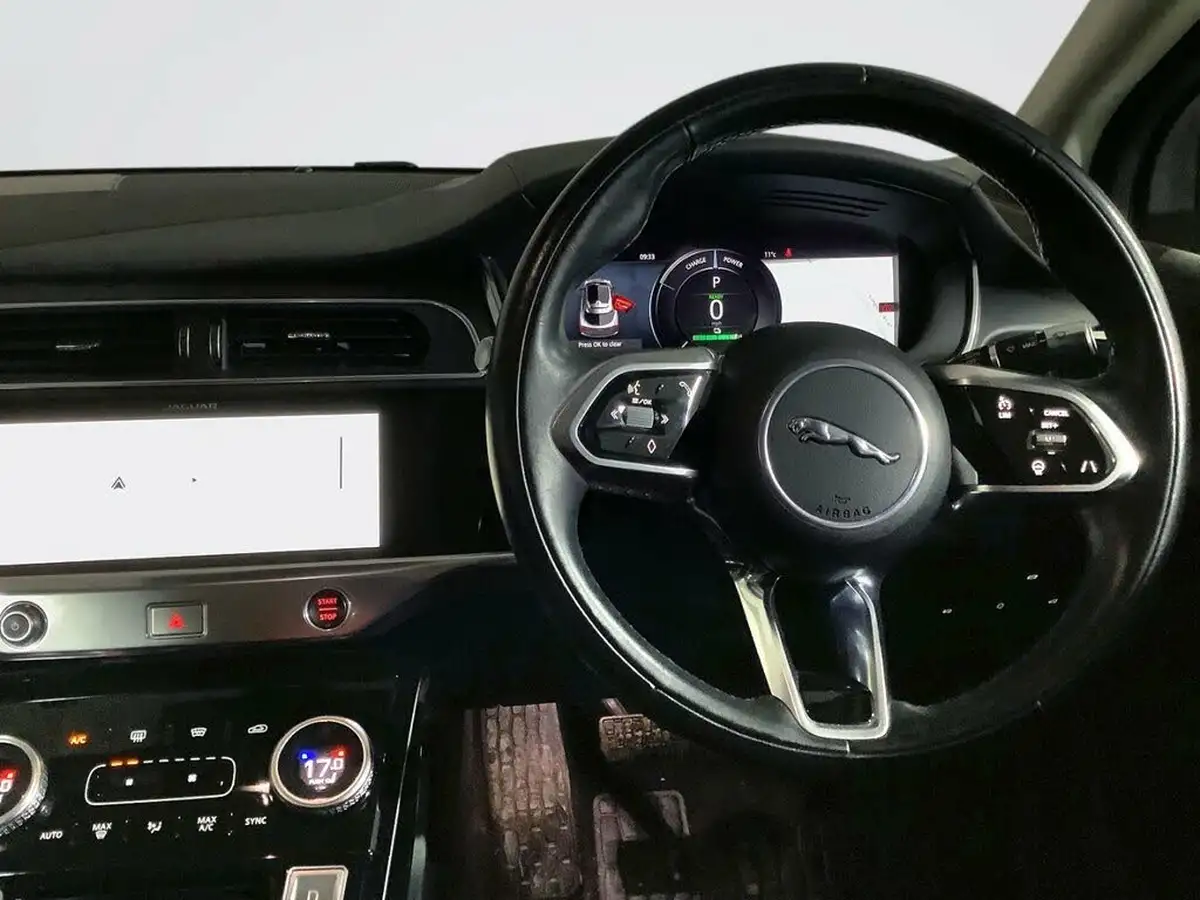 2021-jaguar-i-pace-ev400-s-big-14