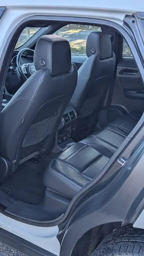 2016-jaguar-f-pace-30td-s-big-23