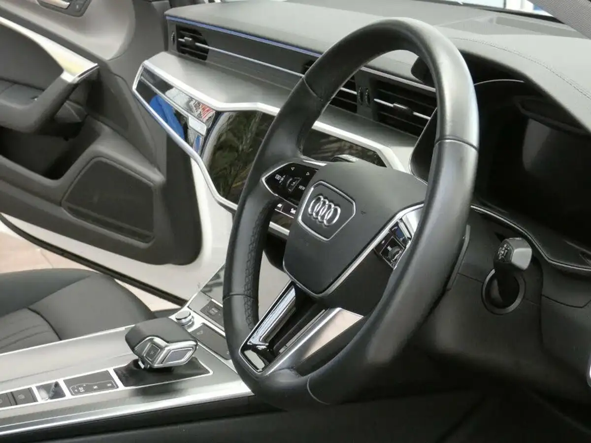2022-audi-a6-saloon-20-40-tfsi-sport-big-30