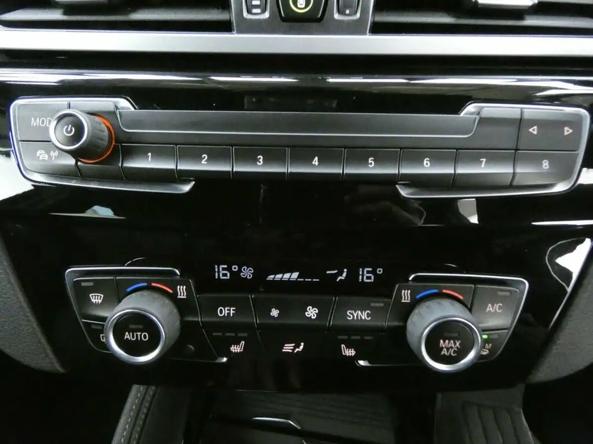 2021-bmw-x1-15-sdrive18i-m-sport-dct-big-15