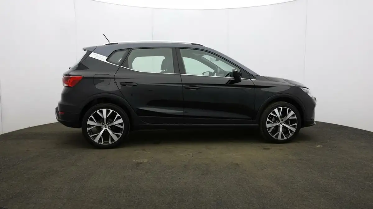 2022-seat-arona-10-tsi-xperience-lux-big-47
