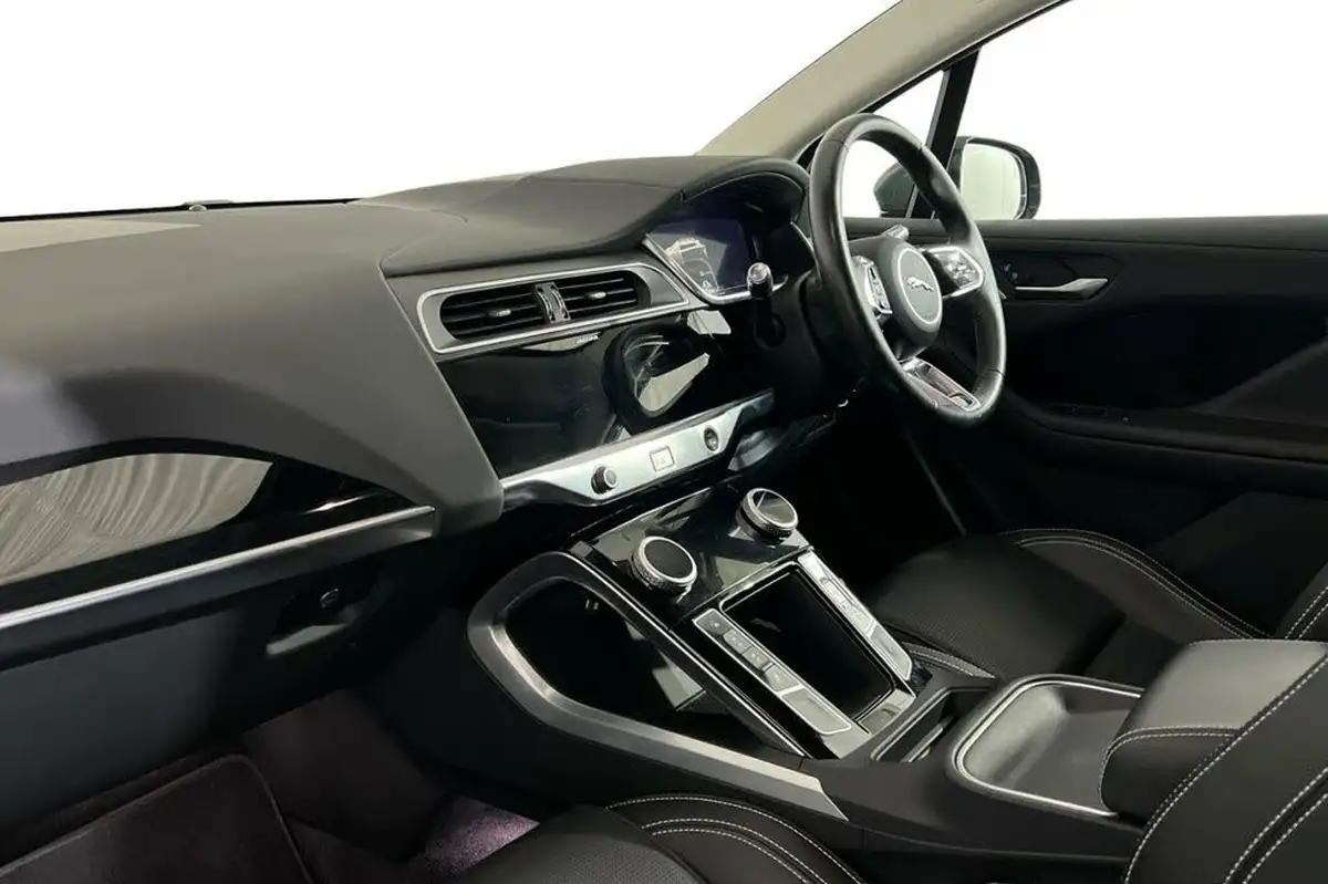 2019-jaguar-i-pace-ev400-se-big-10