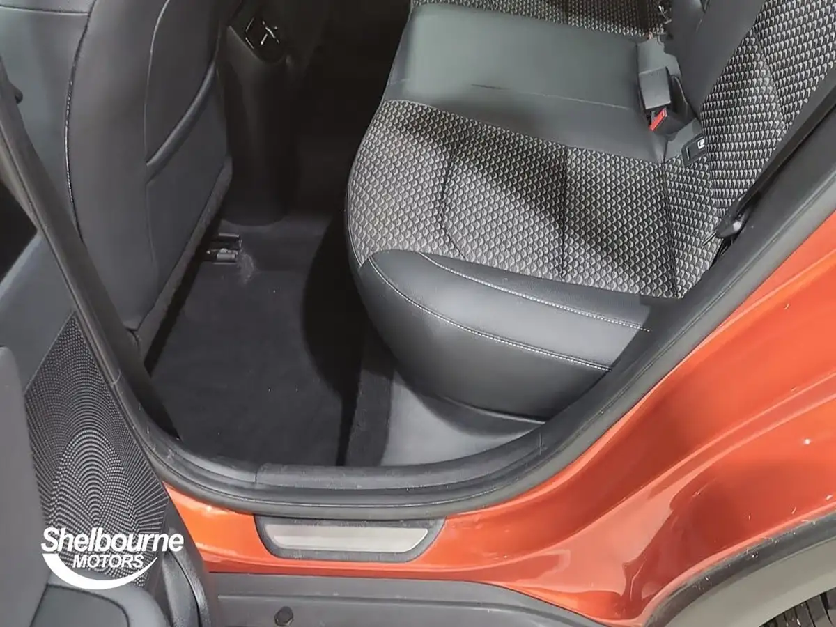 2022-kia-xceed-10-t-gdi-connect-big-8