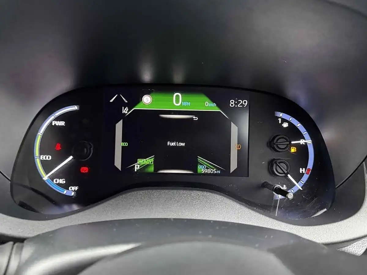 2022-toyota-yaris-15-vvt-i-design-panoramic-roof-big-42