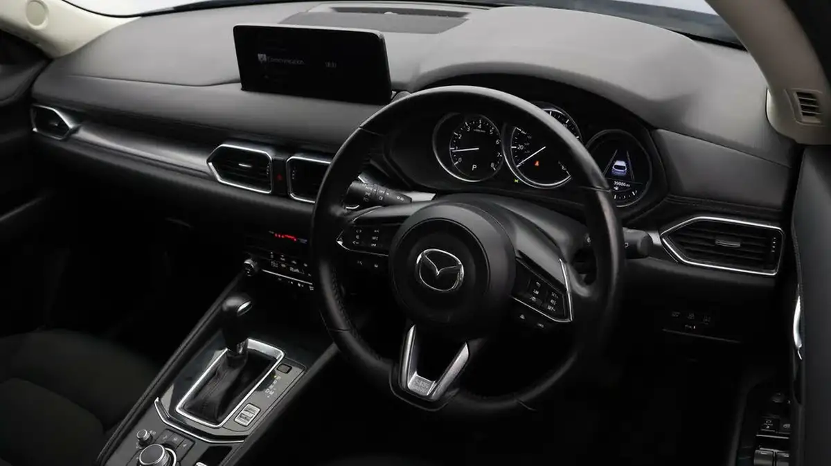 2022-mazda-cx-5-20-se-l-auto-big-8