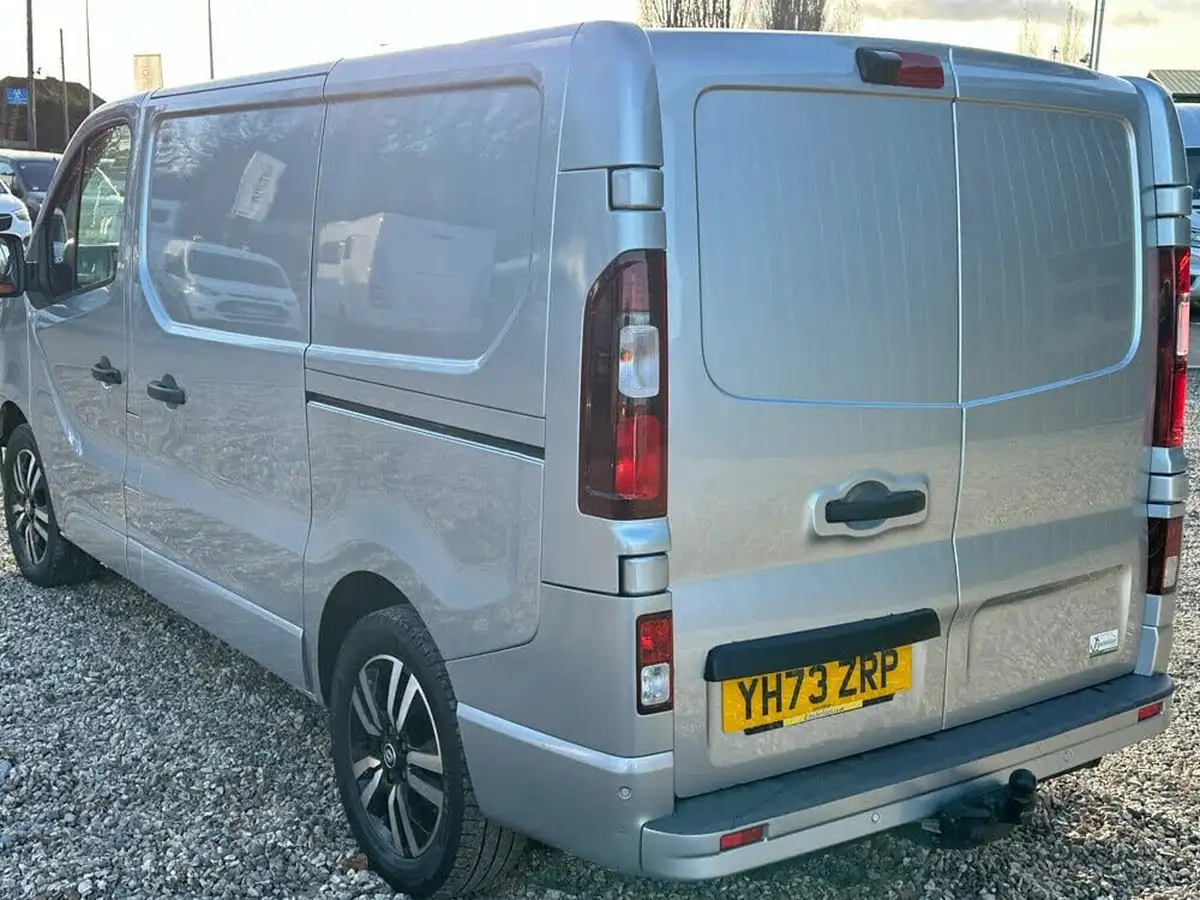 2023-renault-trafic-20dci-sl30-150-extra-sport-eu6d-big-7