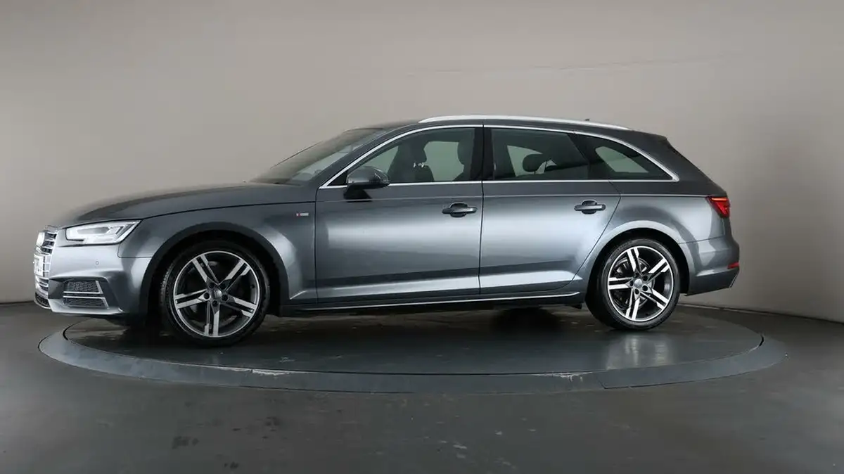 2018-audi-a4-avant-14-tfsi-s-line-tronic-big-38