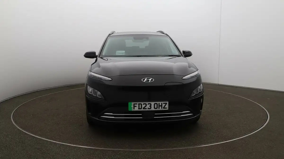2023-hyundai-kona-e-ultimate-204ps-64kwh-105kw-obc-big-2