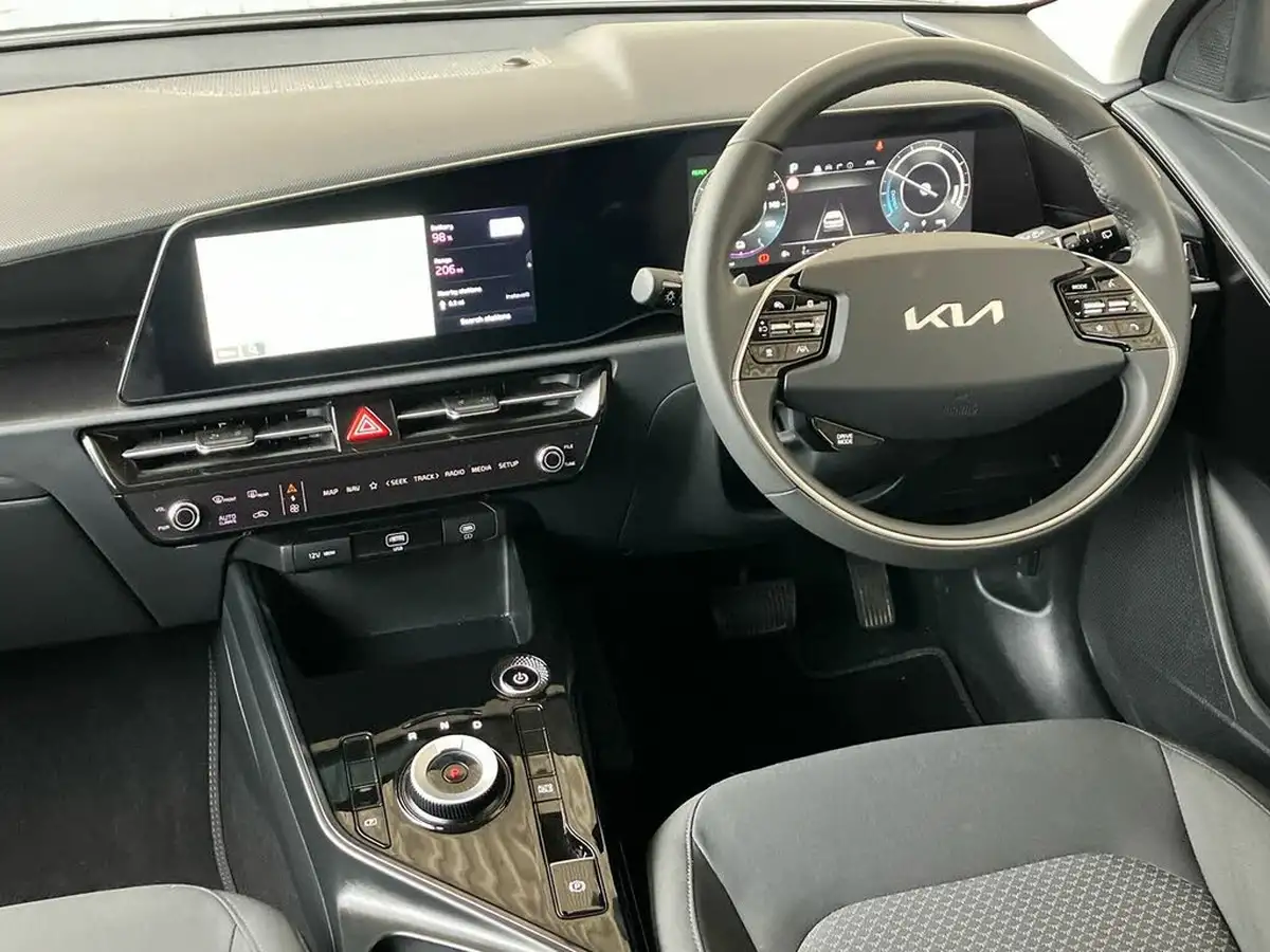 2024-kia-niro-ev-e-2-big-46