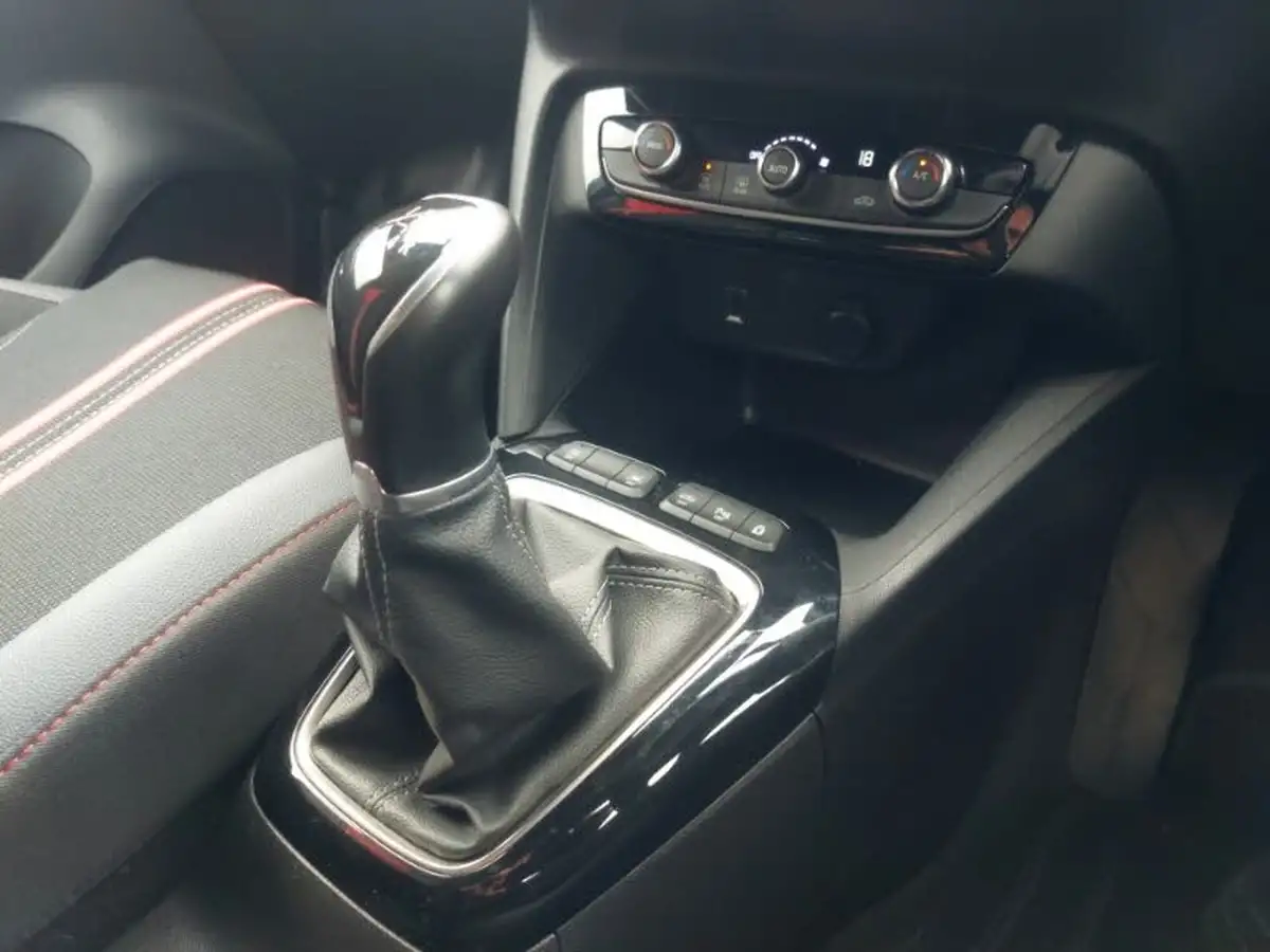 2023-vauxhall-corsa-12i-gs-big-13