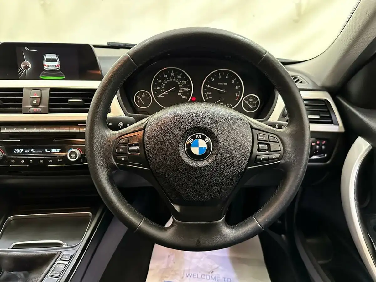 2016-bmw-3-series-15-318i-se-saloon-4d-big-10