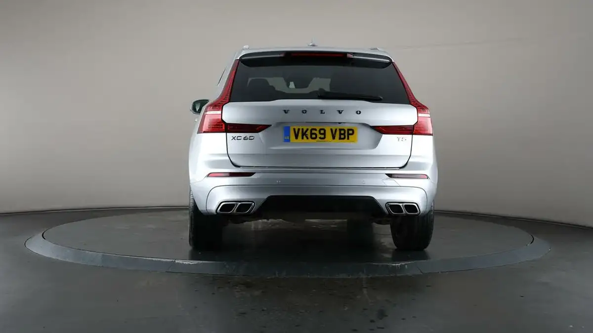 2019-volvo-xc60-20-t5-momentum-pro-big-31