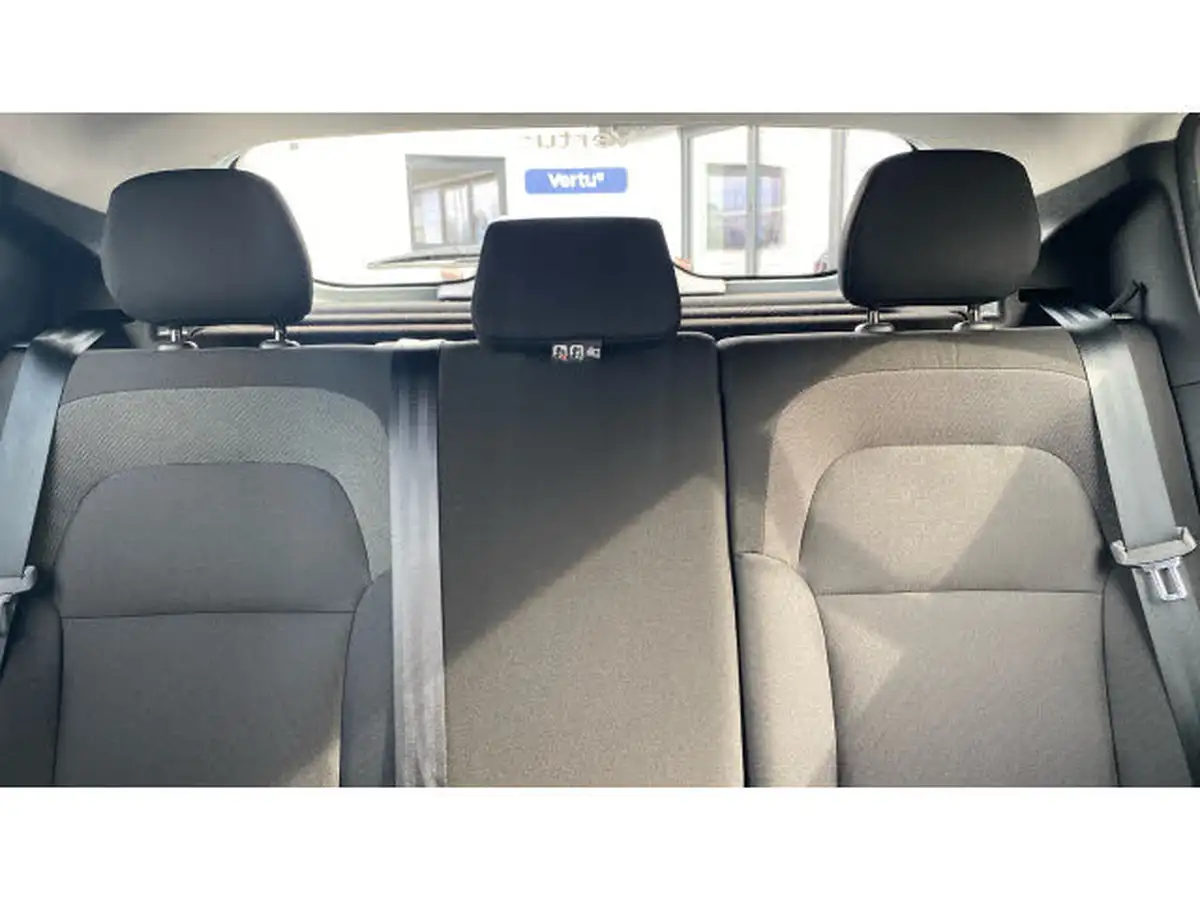 2021-dacia-sandero-10-tce-essential-90bhp-big-14