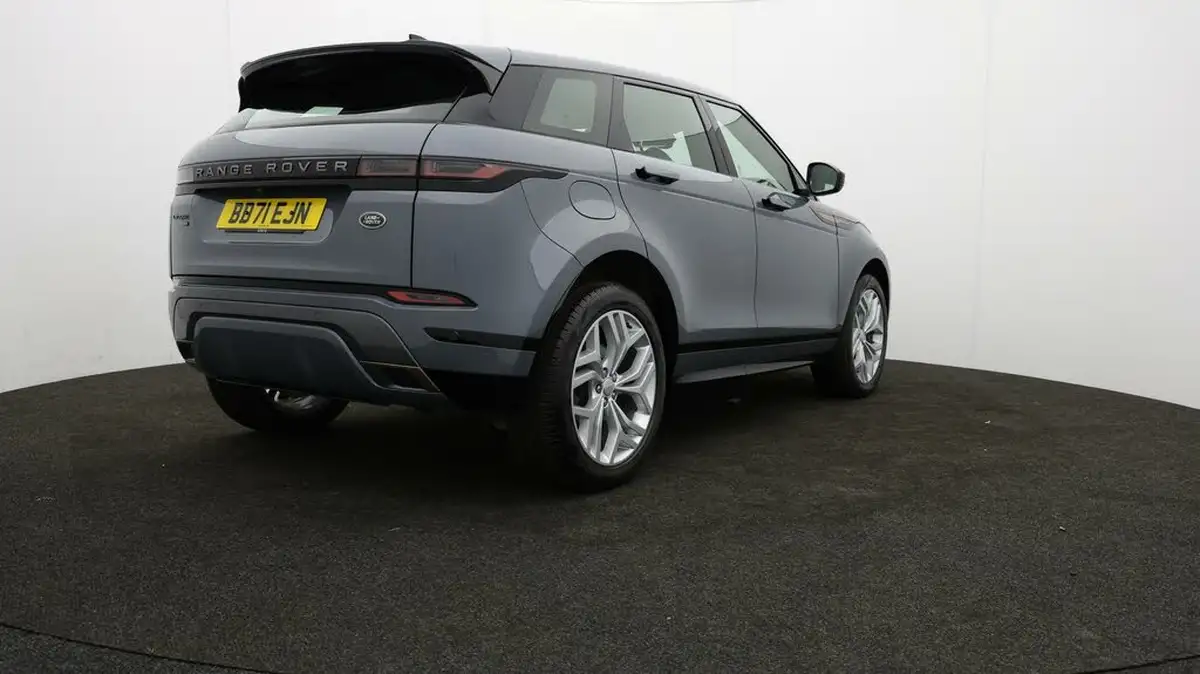 2022-land-rover-range-rover-evoque-15-p300e-r-dynamic-se-big-77