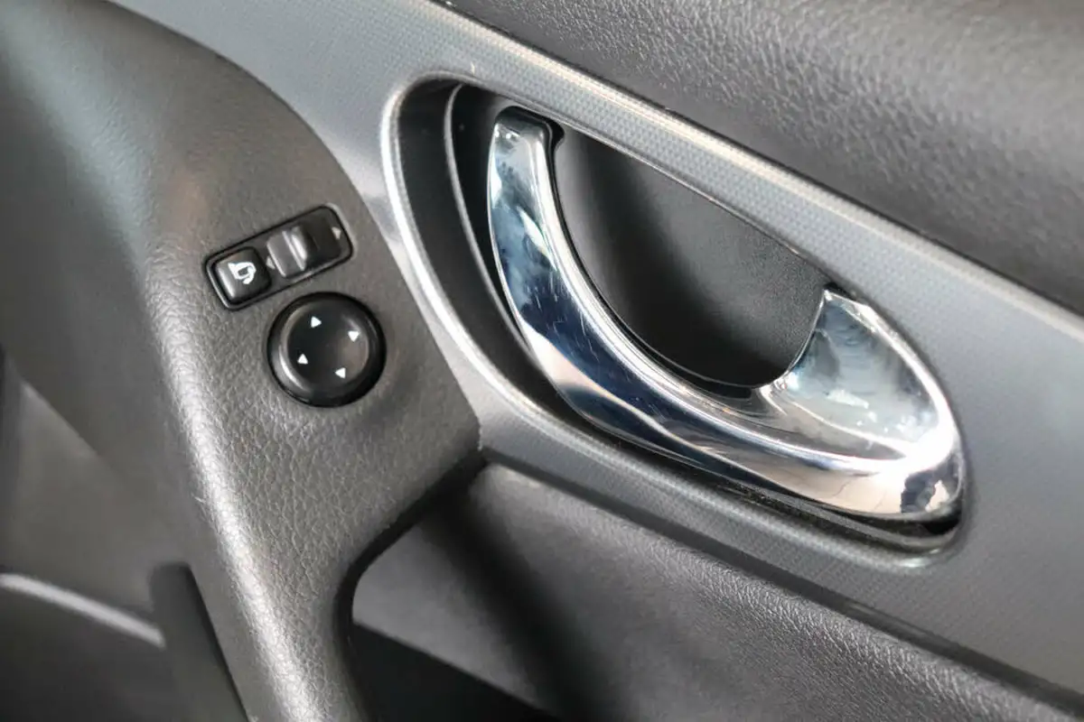 2019-nissan-qashqai-17dci-n-connecta-18in-alloys-big-54