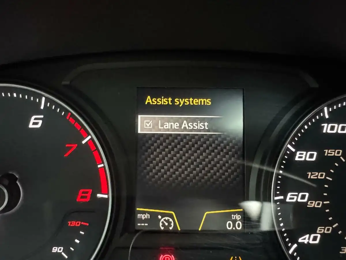 2015-seat-leon-20-cupra-280-sports-tourer-5d-big-25