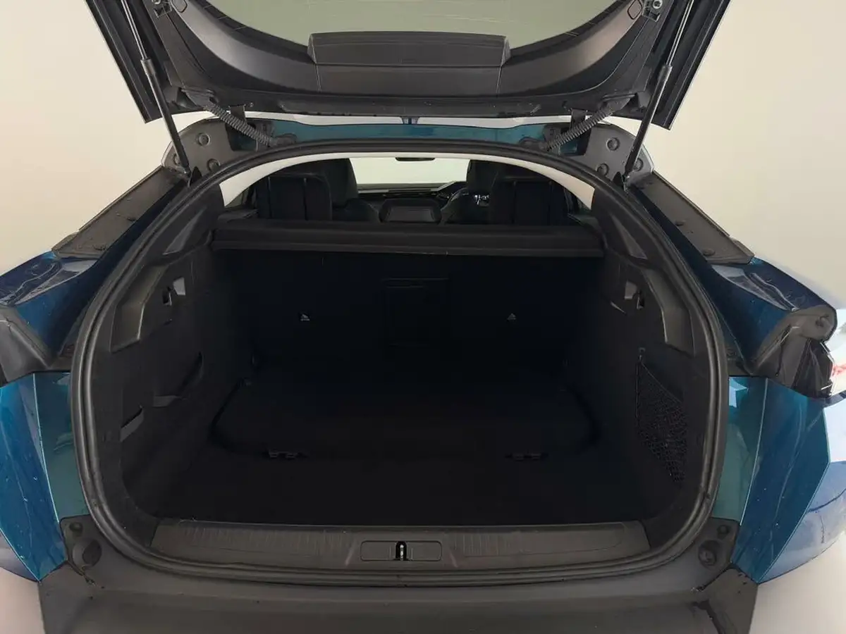 2023-peugeot-408-12-puretech-allure-premium-big-38