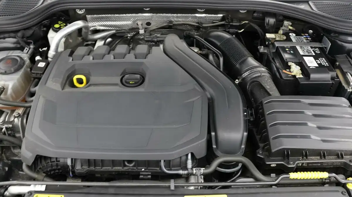 2020-volkswagen-golf-15-etsi-life-150ps-hatchback-big-18