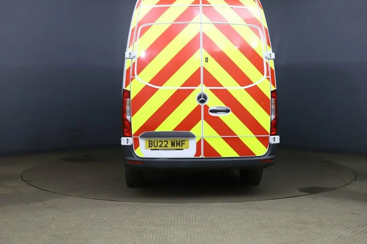 2022-mercedes-benz-sprinter-20cdi-315-l3h2-progressive-150pseu6d-panel-eco-gear-360-big-8