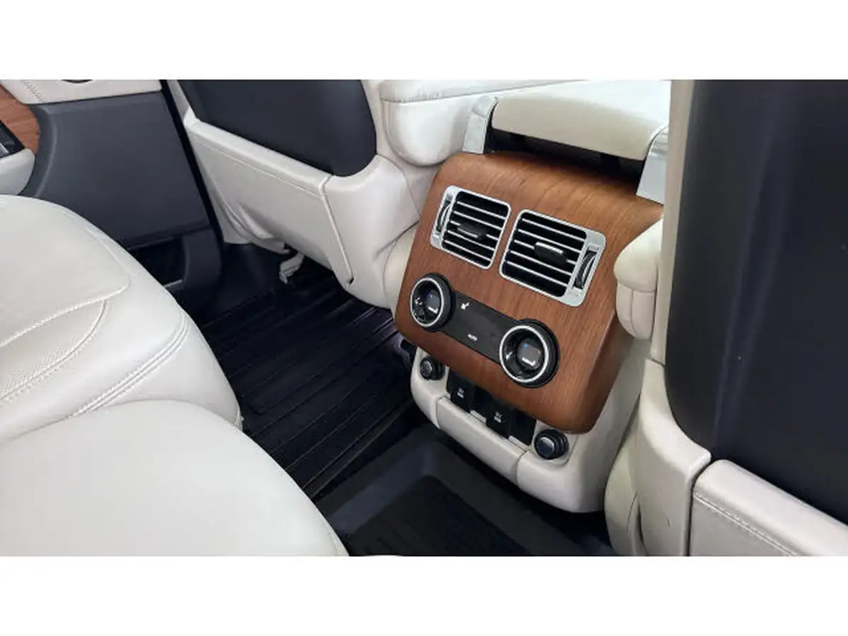 2021-land-rover-range-rover-30-d350-autobiography-big-17