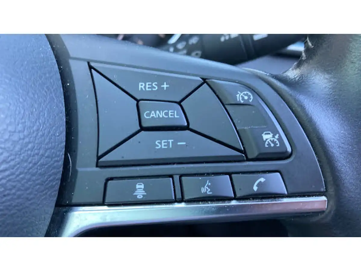 2019-nissan-qashqai-13-dig-t-tekna-140ps-big-22