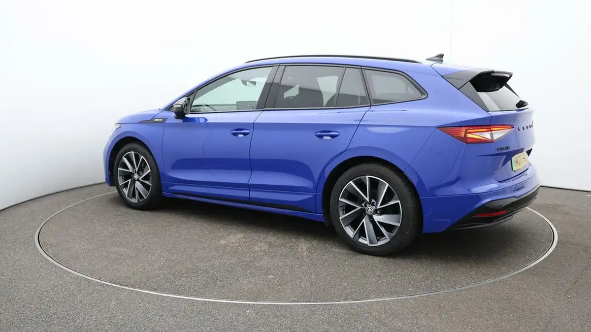 2023-skoda-enyaq-e-80-sportline-big-29