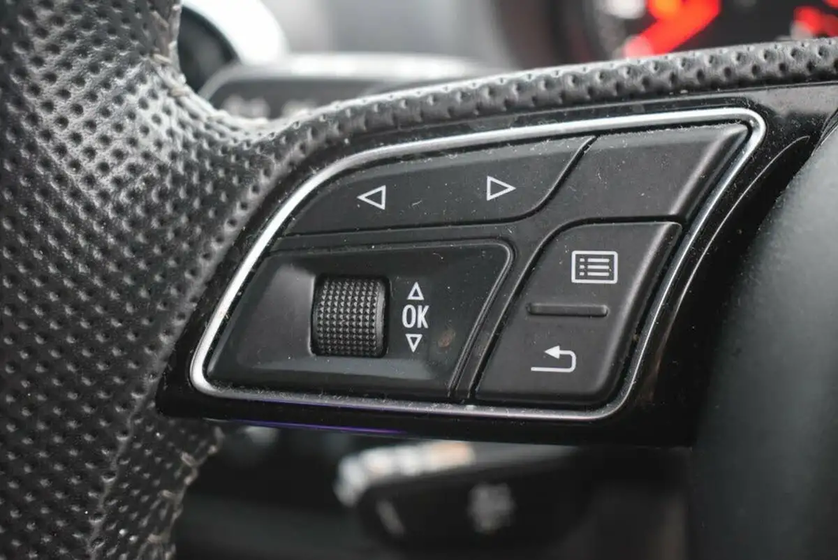 2019-audi-a3-10-30-tfsi-black-edition-ss-sportback-5d-s-tronic-big-22