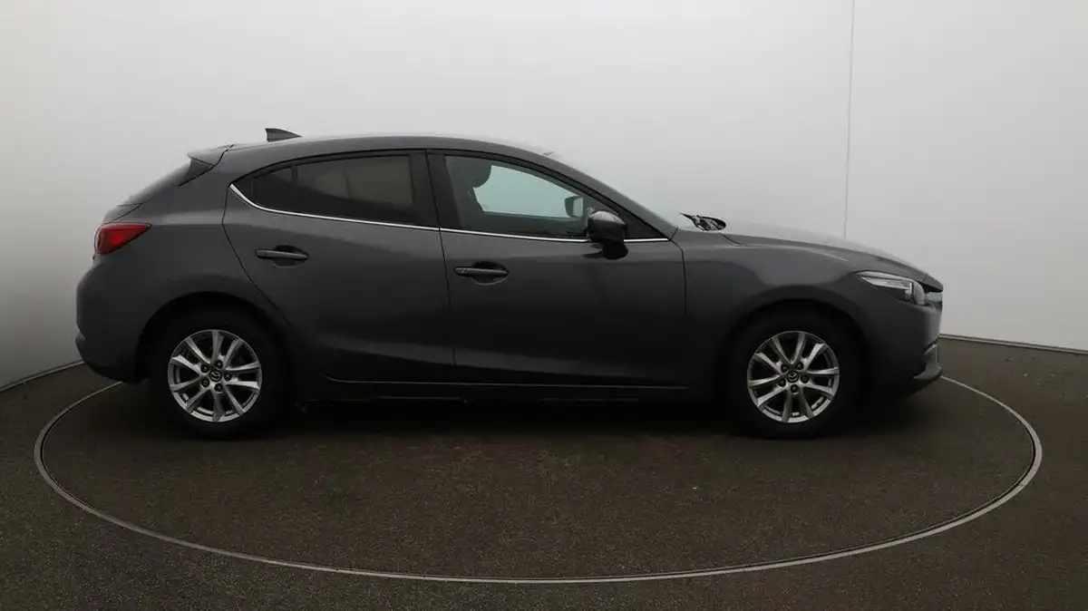 2019-mazda-mazda3-22td-se-l-nav-big-40
