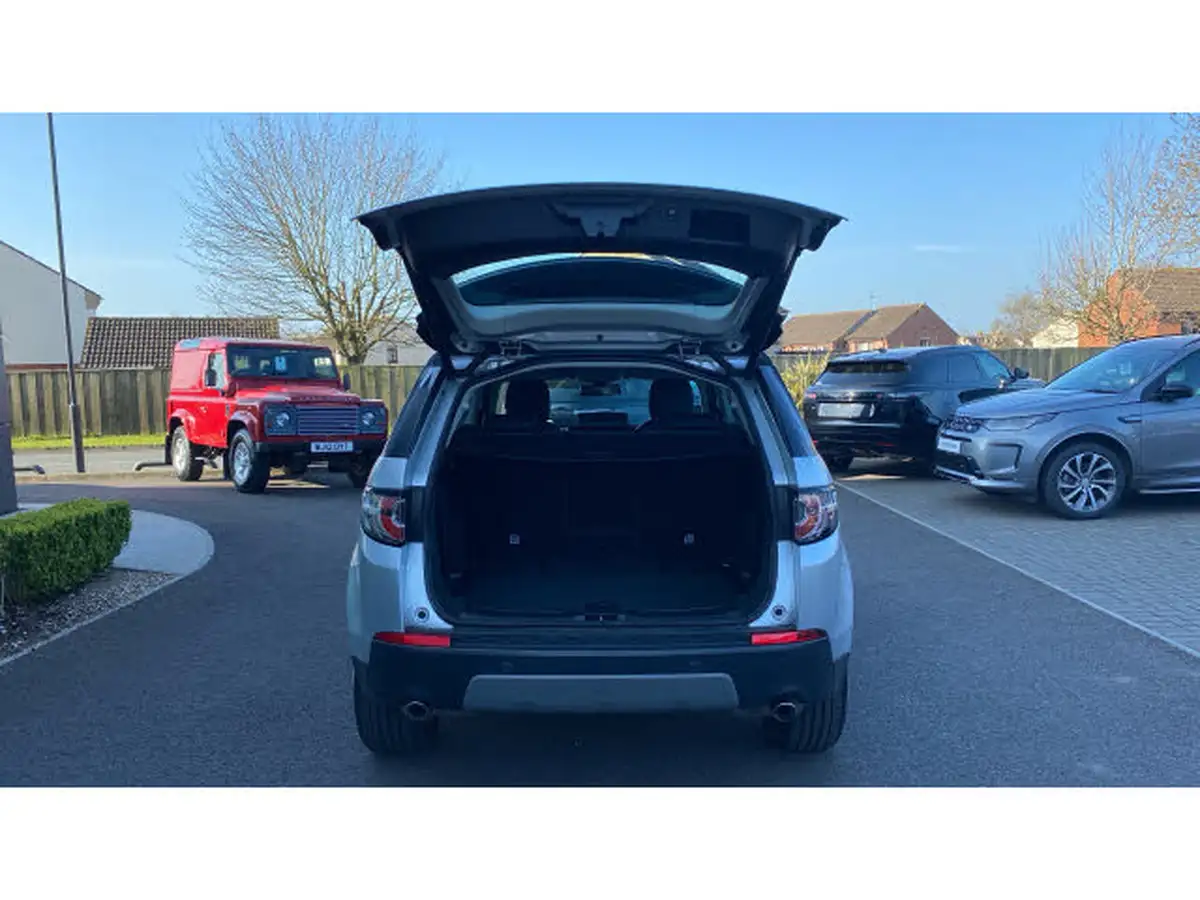 2016-land-rover-discovery-sport-20td4-se-tech-180ps-awd-ss-auto-big-26