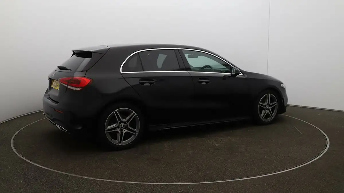2020-mercedes-benz-a-class-13-a200-amg-line-executive-hatchback-5d-big-44