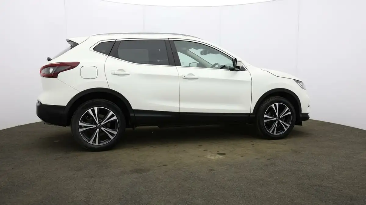 2021-nissan-qashqai-13-dig-t-n-connecta-140ps-big-47