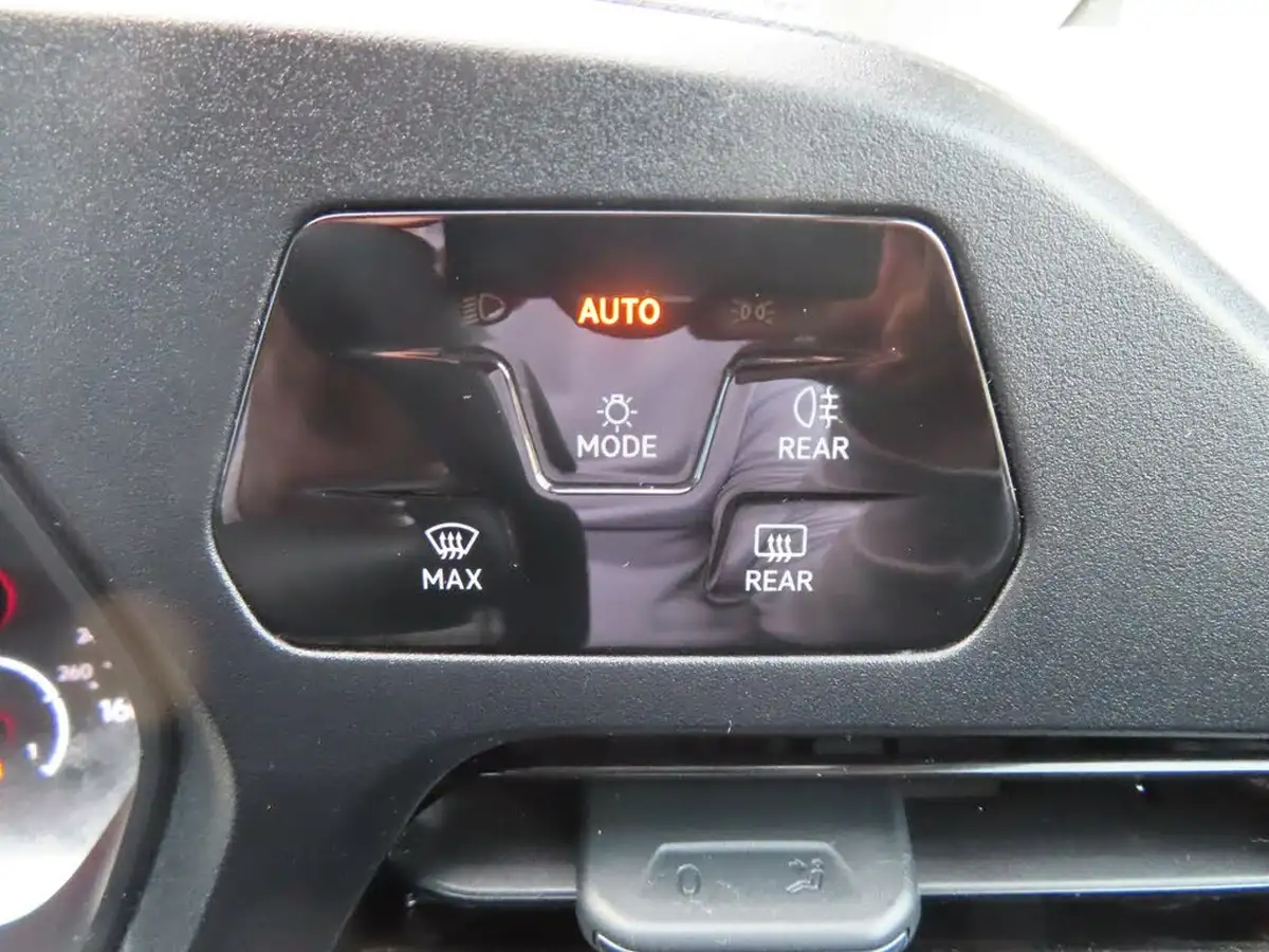 2021-volkswagen-caddy-20tdi-c20-cargo-commerce-102pseu6d-big-33