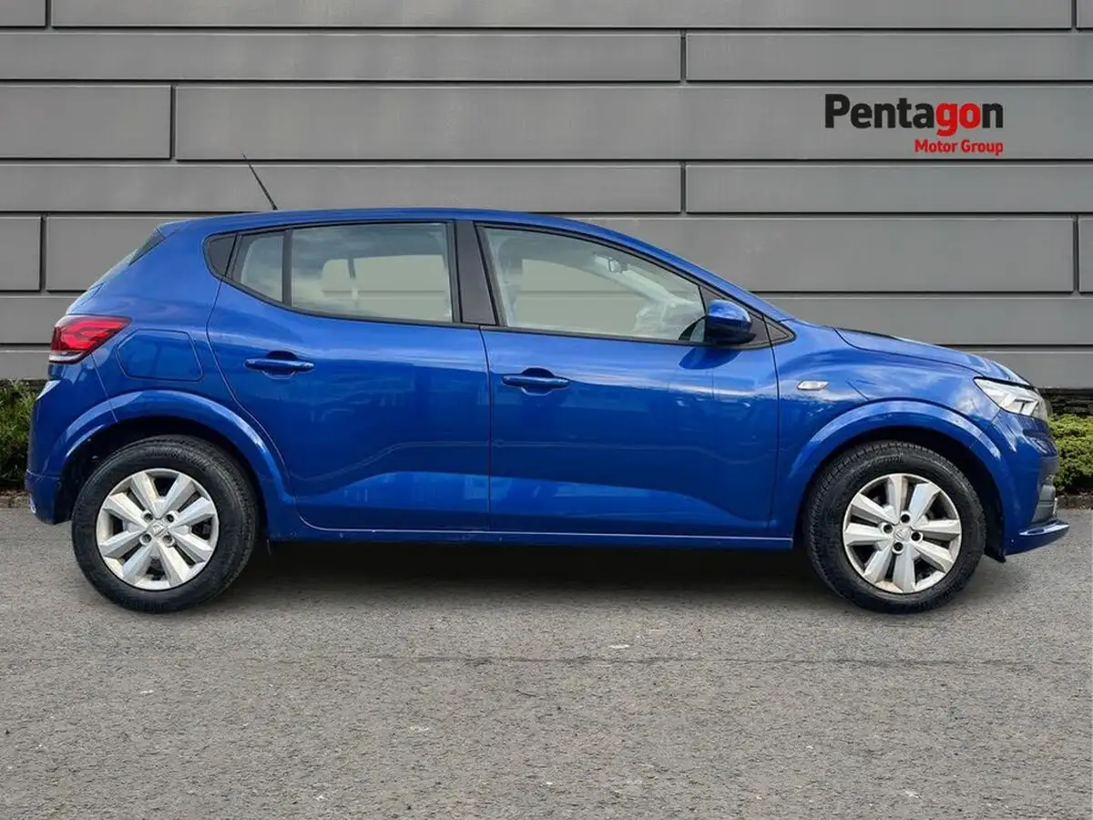 2021-dacia-sandero-10-tce-comfort-90bhp-big-10
